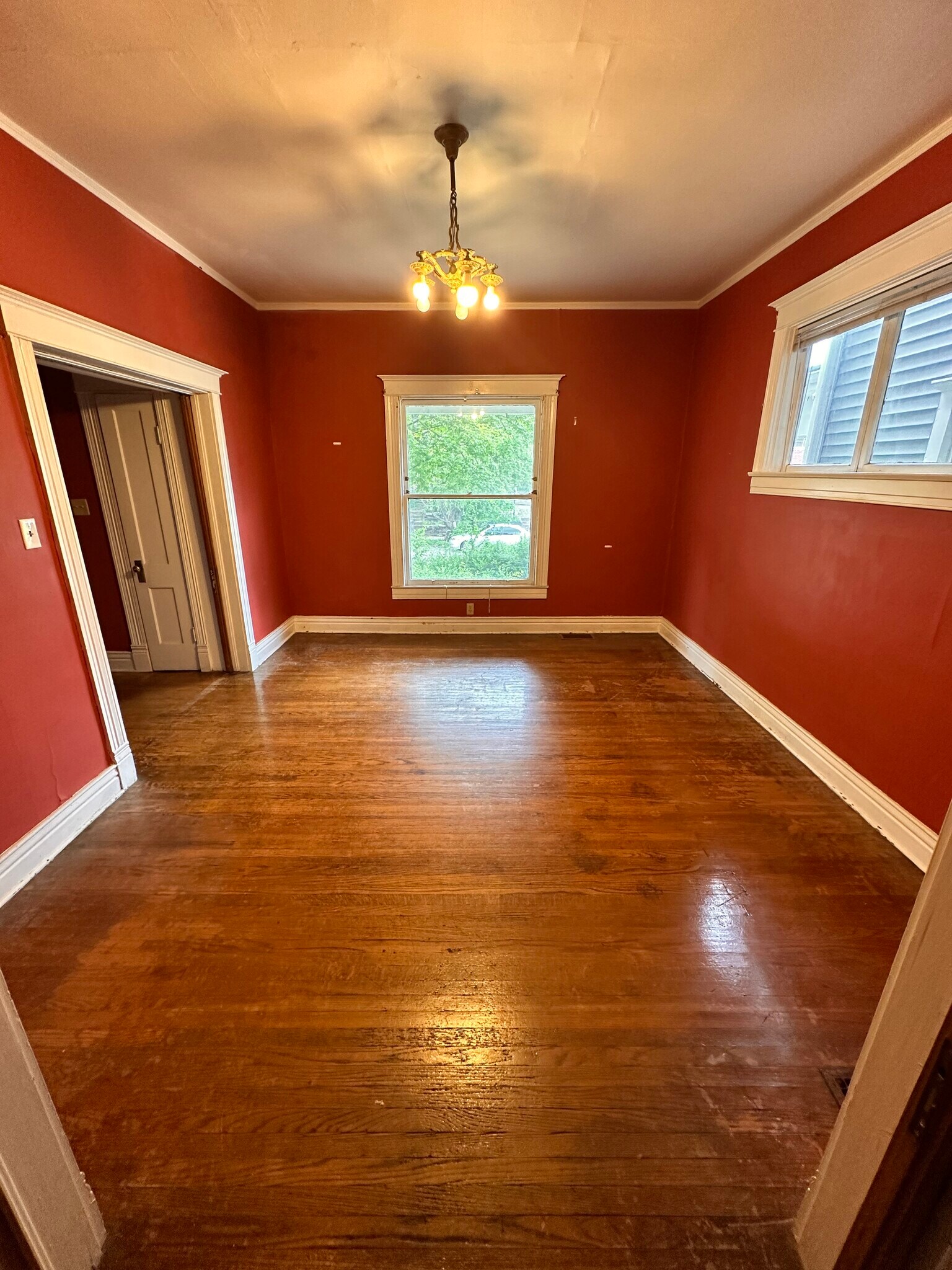 Building Photo - 2026 Alta Ave