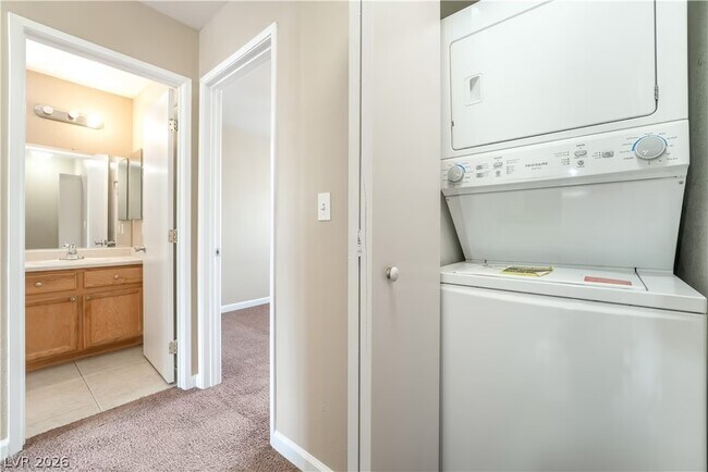 Building Photo - 2283 Windmill Grove Ct