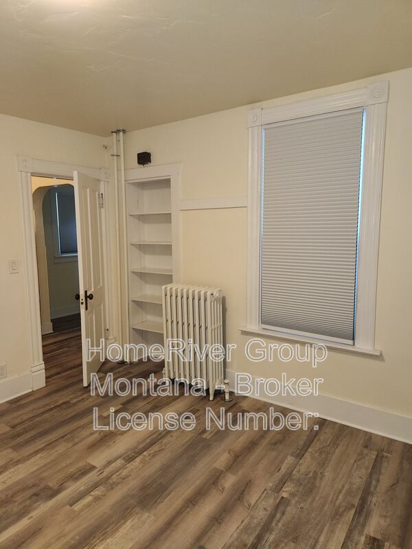 Building Photo - 334 W Alder St