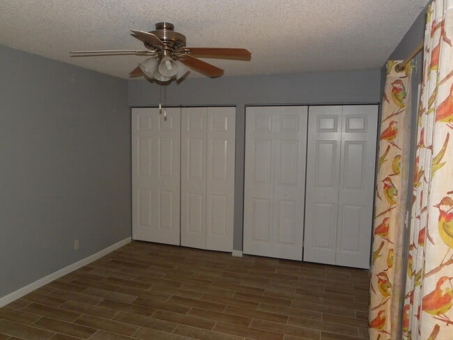 Building Photo - 8116 Severn Dr