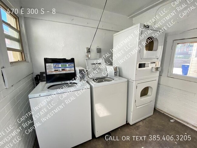 Building Photo - 470 E 300 S