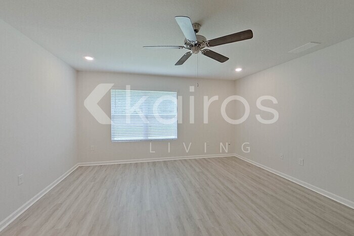Building Photo - 4702 Malay Cir