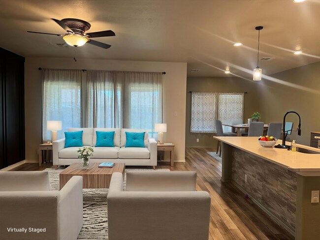 Building Photo - Meridian 4 bedroom 3.5 home ready for move...