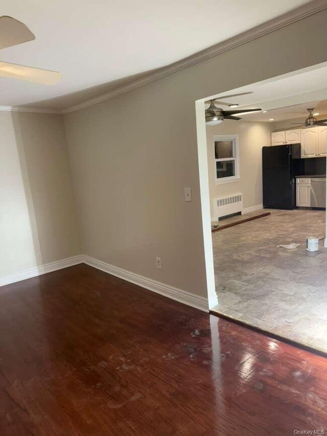 Building Photo - 168 Bennett Ave