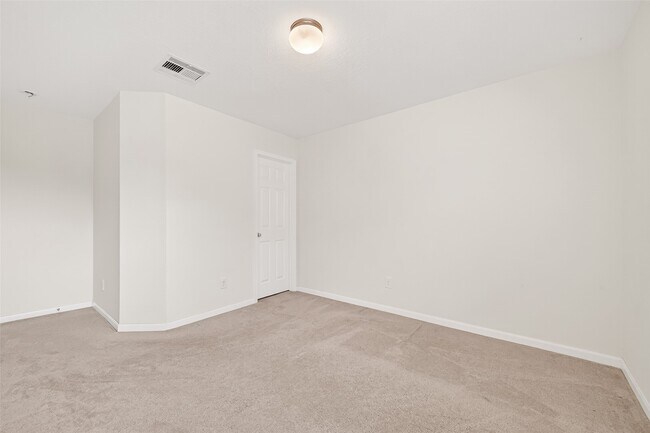 Building Photo - 21454 Piralta Ridge Ln