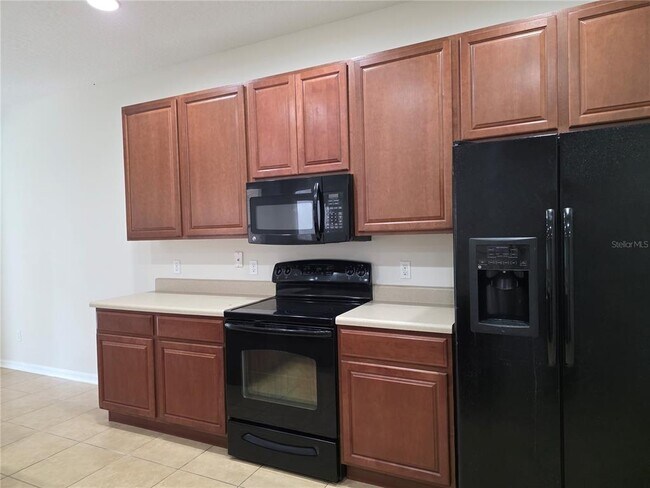 Building Photo - 311 Rambling Cir