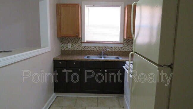 Building Photo - 3337 Post St