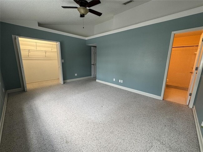 Building Photo - 705 Bough Ave