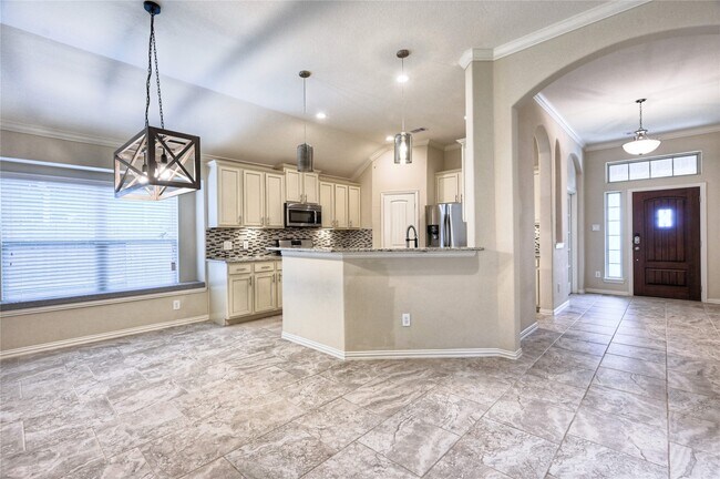 Building Photo - 3823 Cactus Field Ln