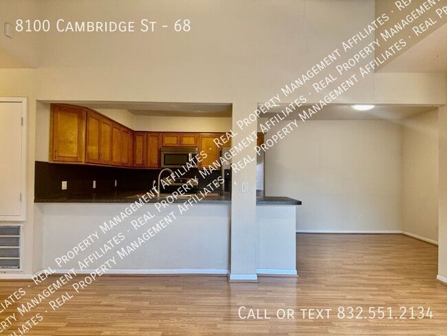 Building Photo - 8100 Cambridge St