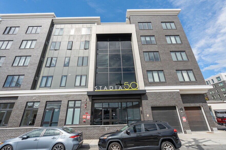 Building Photo - 50 Hichborn St