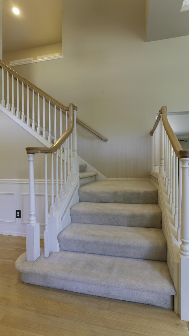 Building Photo - 4 bedroom in Issaquah WA 98027