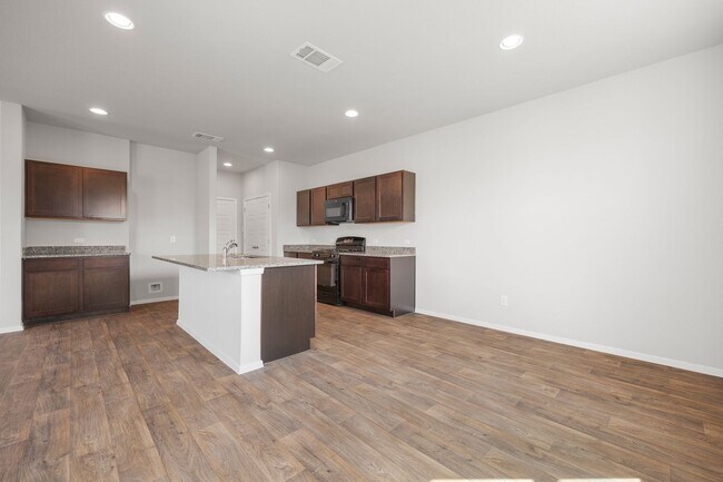 Building Photo - Brand New, Be The First To Live Here!!!!