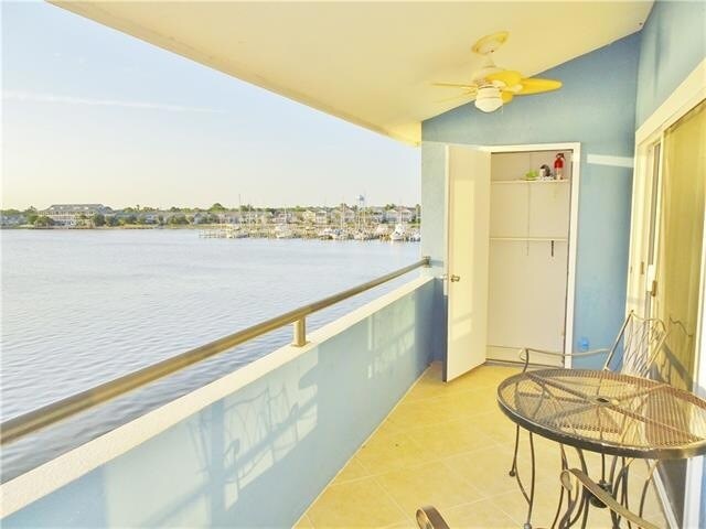 Building Photo - 1580 Harbor Dr