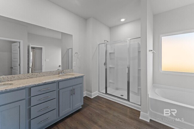 Building Photo - 21121 Yosemite Blvd