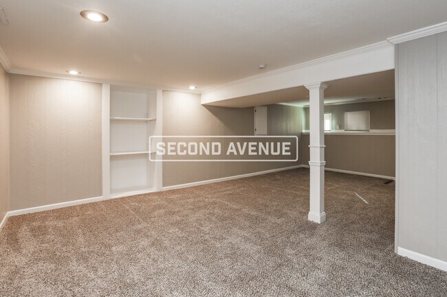 Building Photo - 1705 Vilas ST