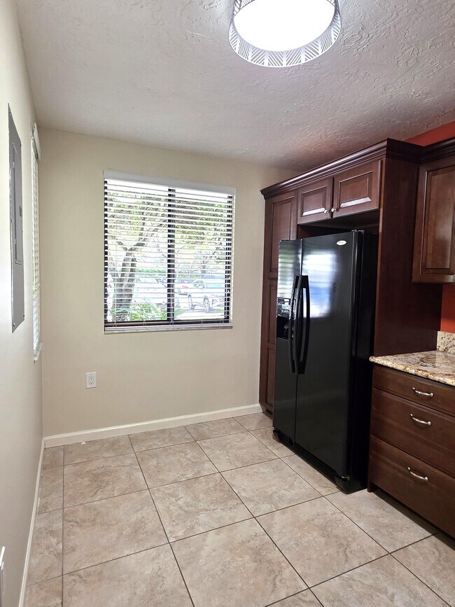 Building Photo - 2721 Village Blvd