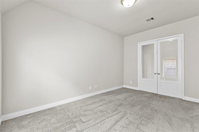 Building Photo - 18222 Port Dundas Dr