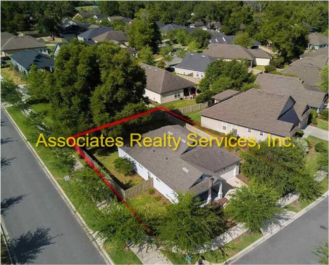 Building Photo - Longleaf corner lot home!  Look!!