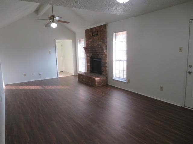 Building Photo - 452 Finch Dr