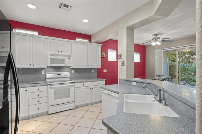 Building Photo - Sun City Lincoln Hills Pinehill model