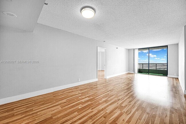 Building Photo - 3300 NE 191st St