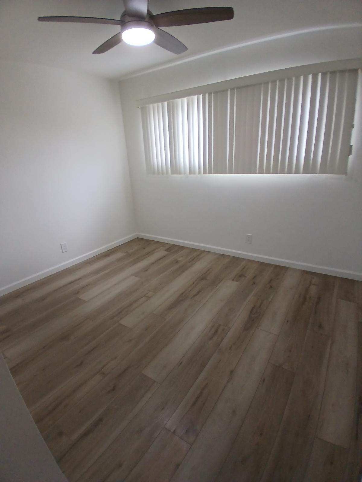 Building Photo - 820 S Rosemead Blvd