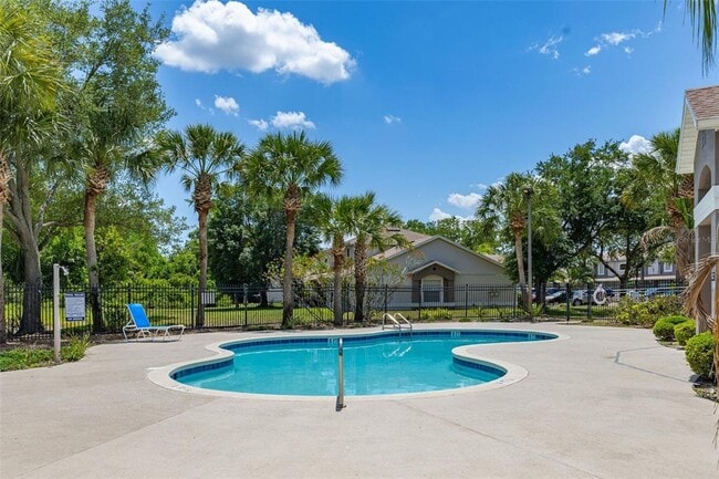 Building Photo - 14772 Laguna Beach Cir