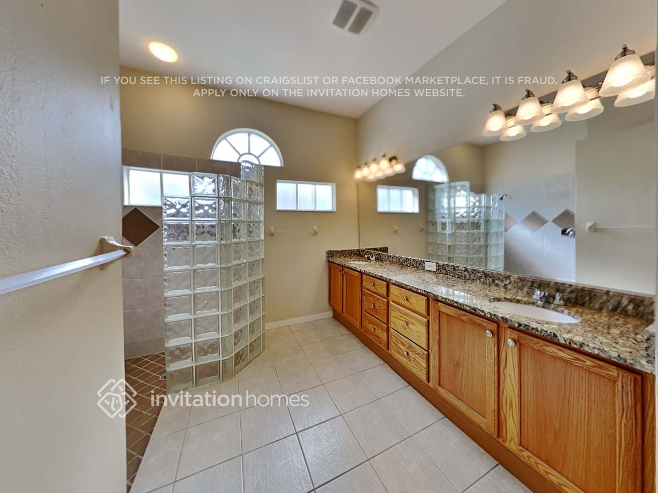 Building Photo - 692 Stillwater Ct