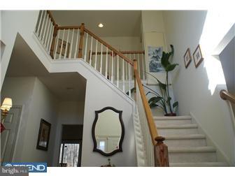 Building Photo - 18 Stirling Dr
