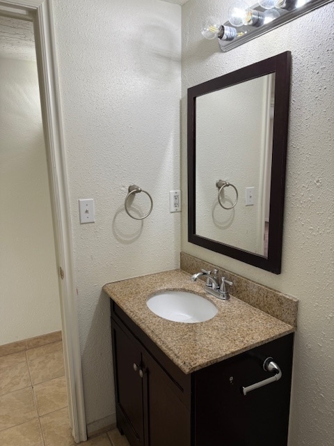 Bathroom - 165 W 250 N