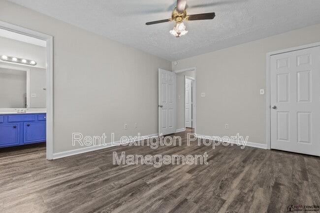 Building Photo - 3424 Promenade Dr