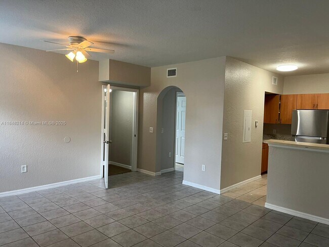 Building Photo - 1106 Belmont Ln