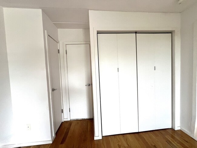 Building Photo - 345 Harvard St