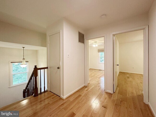 Building Photo - 7519 Heatherton Ln