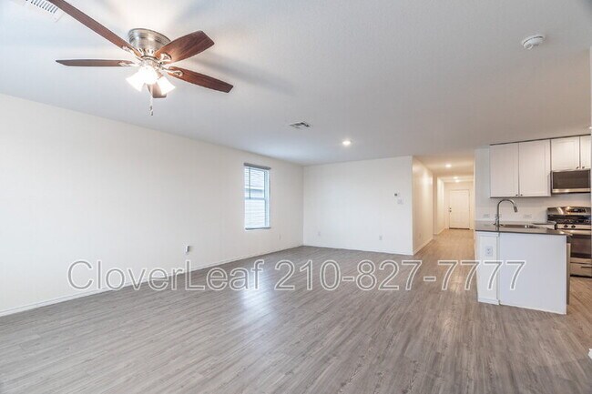 Building Photo - 12922 Sage Turn