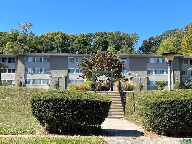 Building Photo - 32 Sigwin Dr