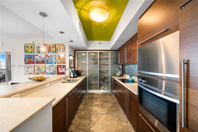 Building Photo - 450 Alton Rd