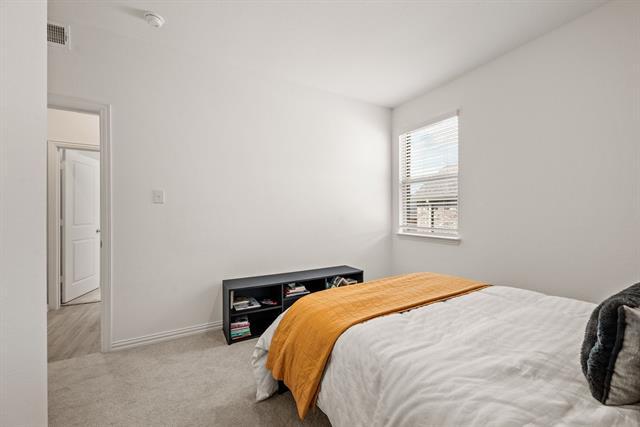 Building Photo - 3200 Willow Ter Ln