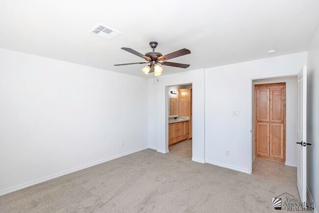 Building Photo - 13426 S Scott Ave