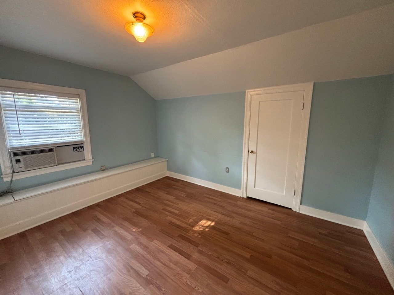 Building Photo - 2892 Coloma St