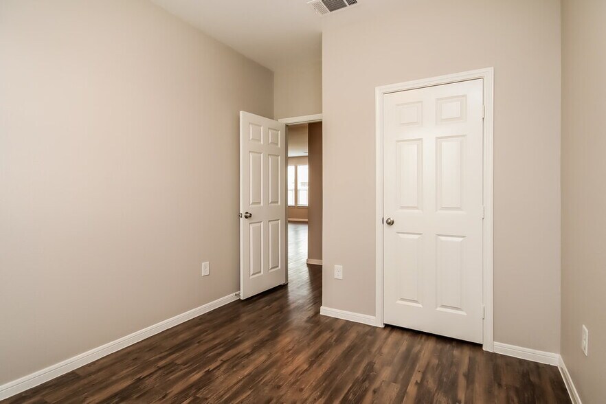 Building Photo - 4430 Autumn Pass Ct