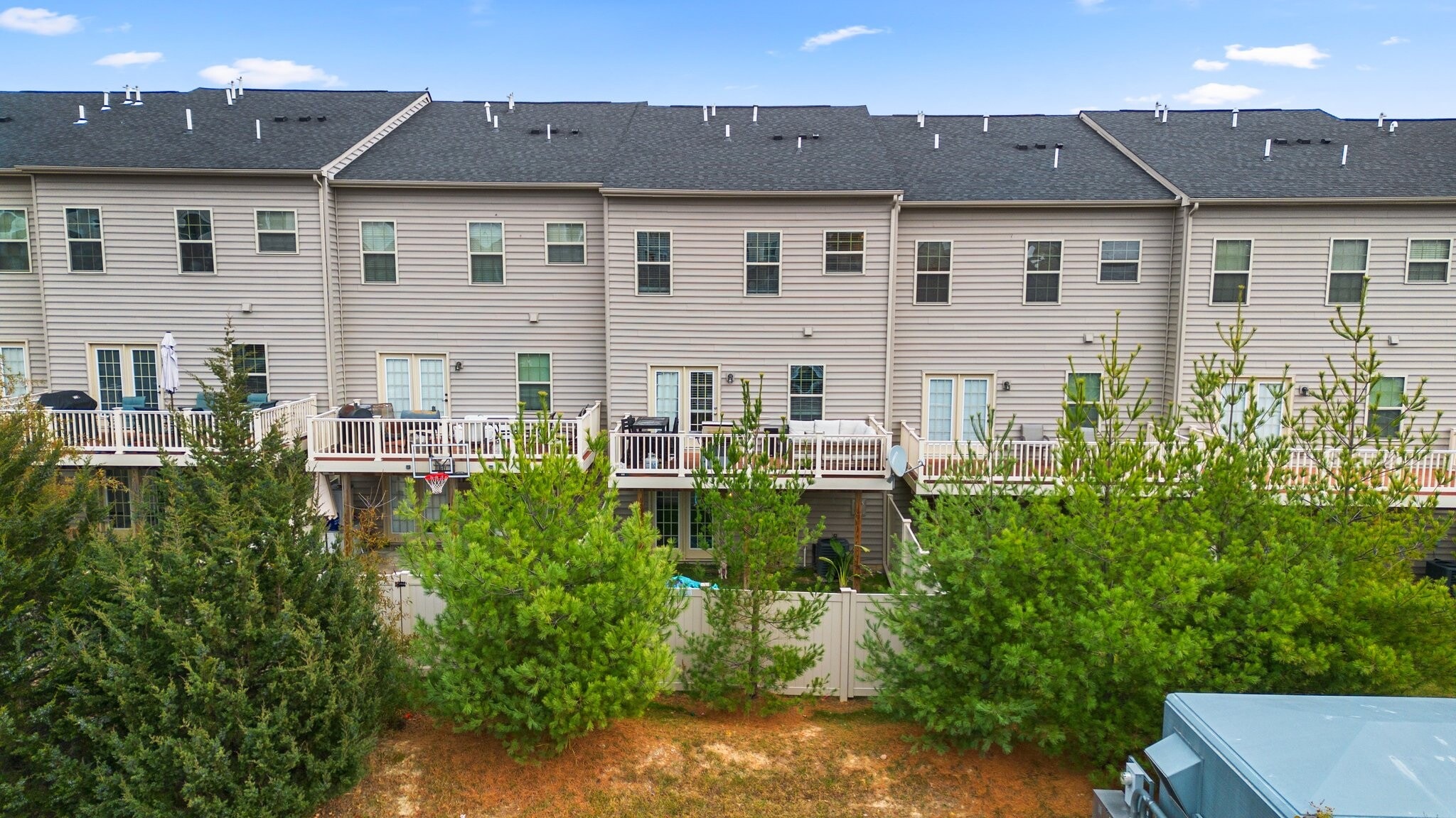 Building Photo - 14407 Sandy Ridge Ln