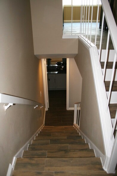 Building Photo - 13065 Mindanao Way