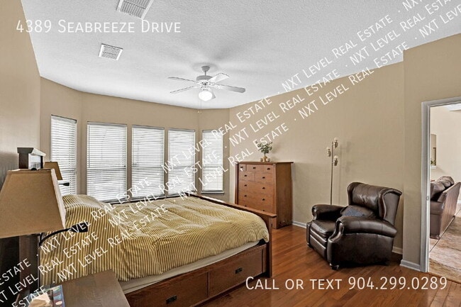 Building Photo - 4389 Seabreeze Dr