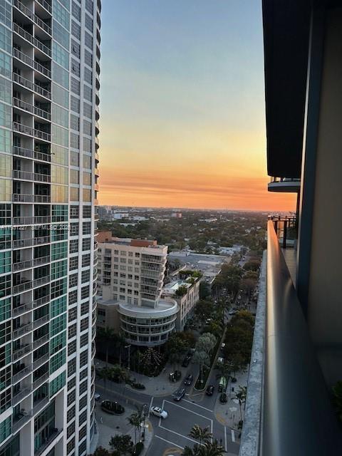 Building Photo - 121 NE 34th St