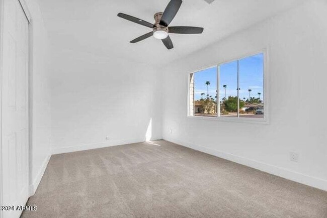 Building Photo - 1734 E Laguna Dr