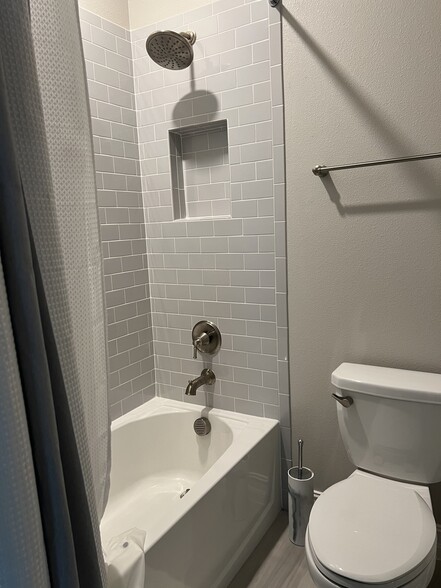 Building Photo - 4628 San Martino Dr