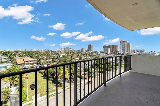 Building Photo - 2500 E Las Olas Blvd