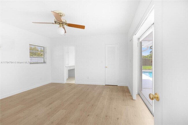 Building Photo - 13790 SW 80th Ave